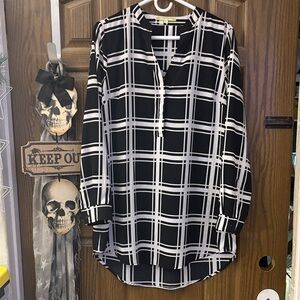 Gianni Bini Black and White Plaid Blouse